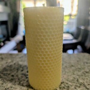 White Beeswax Honeycomb Pillar